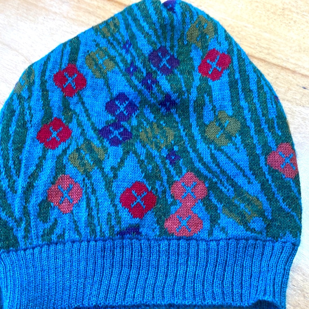 Alpaca Knit by Tey-Art hand knit hat🌺NWTs